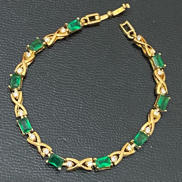 Unsigned Gold-tone Emerald Green & Clear CZ Stone 7.5” Tennis Bracelet 8.7g - Picture 11 of 16